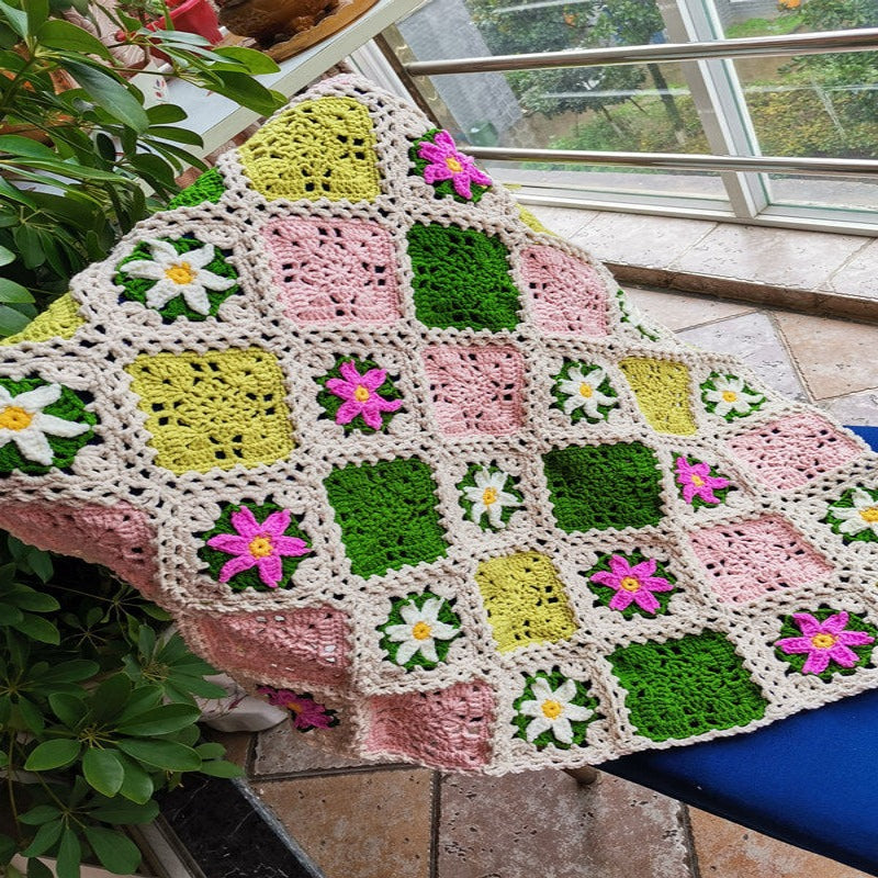 Blingcute | Crochet Blanket | Little Flower Crochet Blankets - Blingcute