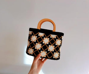 Blingcute | Crochet Tote Bag | Black and White Square Plaid Handbag - Blingcute