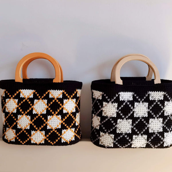 Blingcute | Crochet Tote Bag | Black and White Square Plaid Handbag - Blingcute
