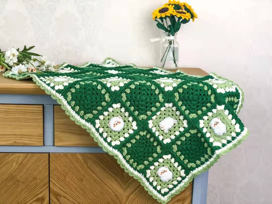 Blingcute | Crochet Sheep Blanket | Crochet Pattern - Blingcute