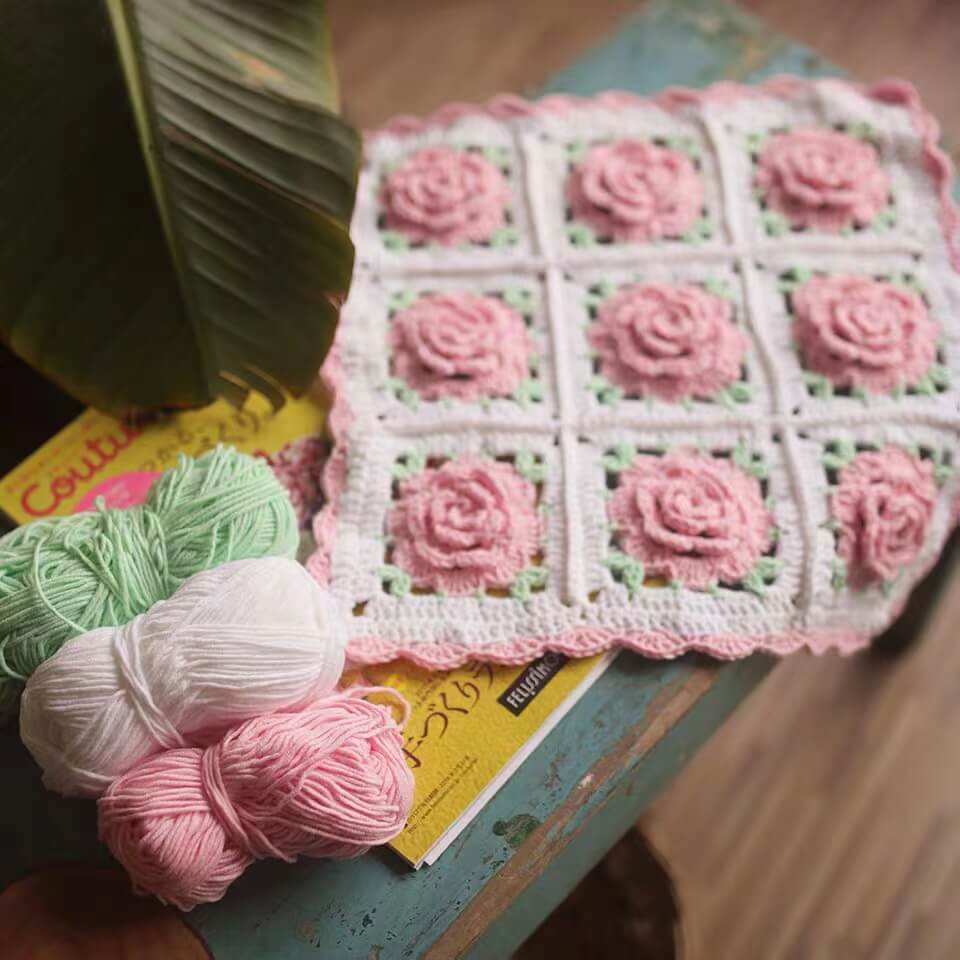 Blingcute | Crochet Flower Pad | Crochet Pattern - Blingcute