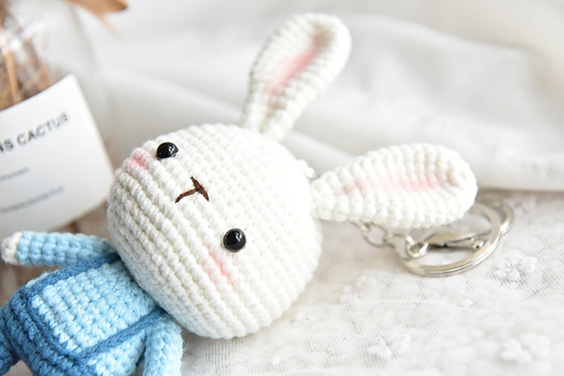 Blingcute | Lovely Rabbit Keychain | Crochet Keyring - Blingcute