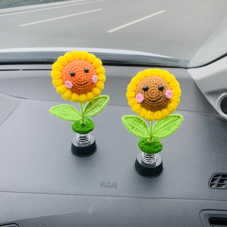 Blingcute | Cute Car Sunflower Accessories | Car Dashboard Decor - Blingcute