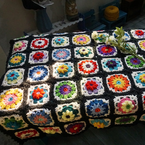 Blingcute | Granny Square Blanket - Blingcute