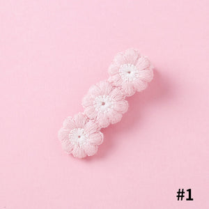 Blingcute |  Knit Floral Baby Girl Hair Clip - Blingcute