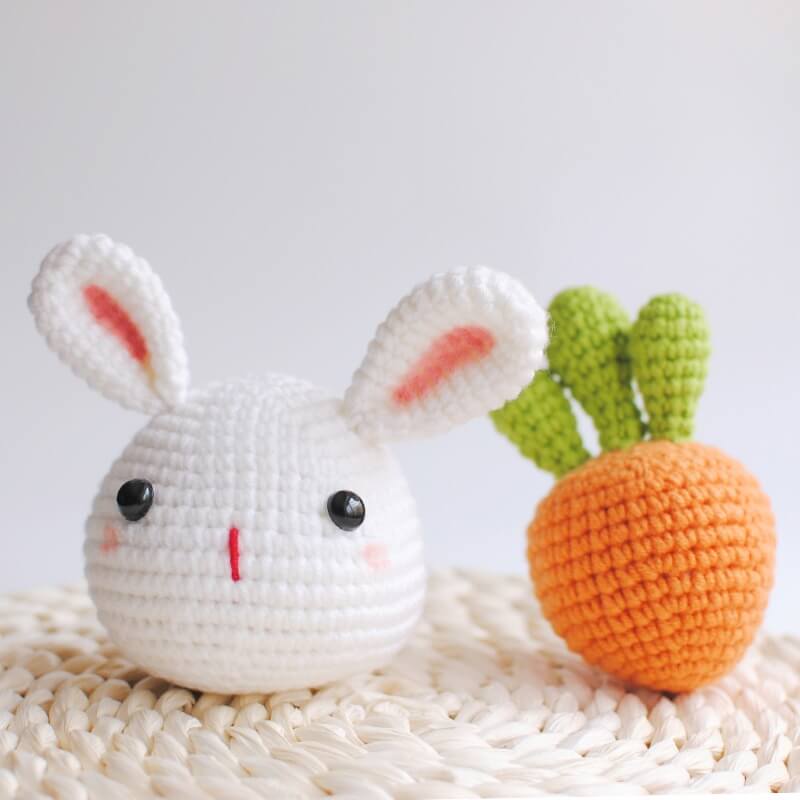Blingcute | Rabbit Carrot Crochet Keychain - Blingcute